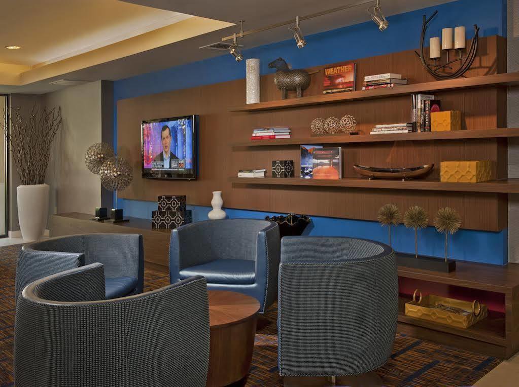 Courtyard Cleveland Бийчууд Екстериор снимка